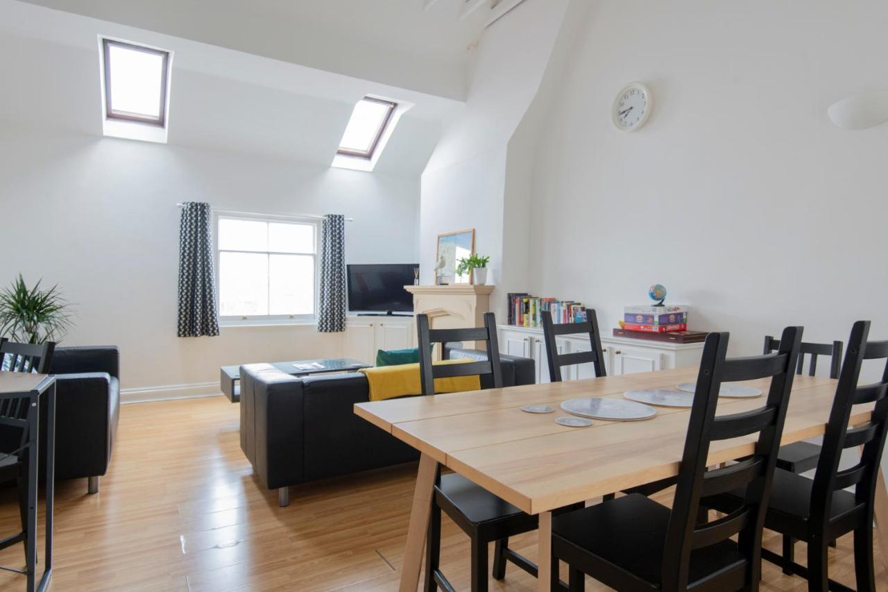 Apartamento Fantastic 3 Bed Brighton House- Sleeps 6- Superfast Wifi And Garage Exterior foto