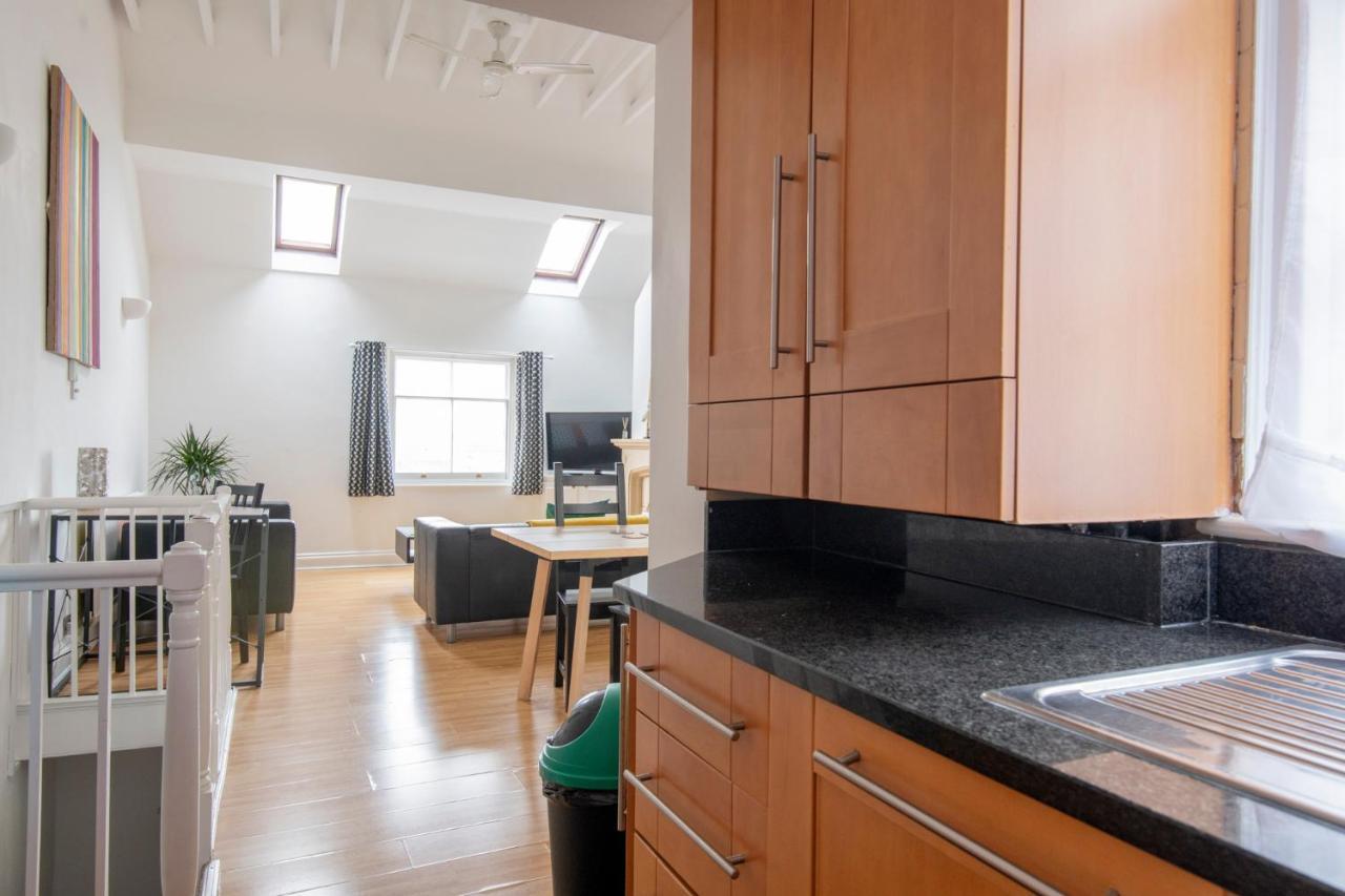 Apartamento Fantastic 3 Bed Brighton House- Sleeps 6- Superfast Wifi And Garage Exterior foto